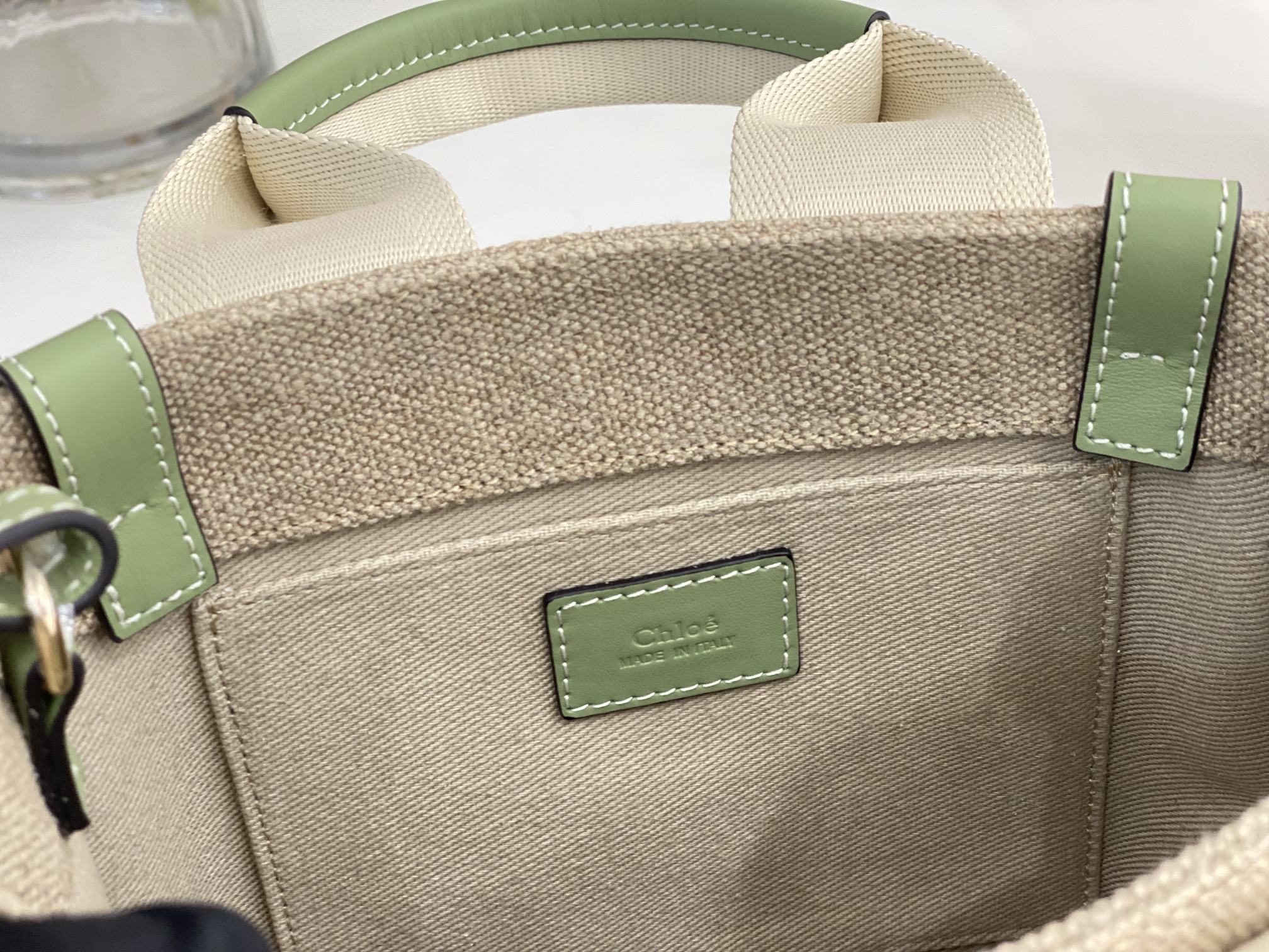 Chloe Small Woody Tote Bag In Linen